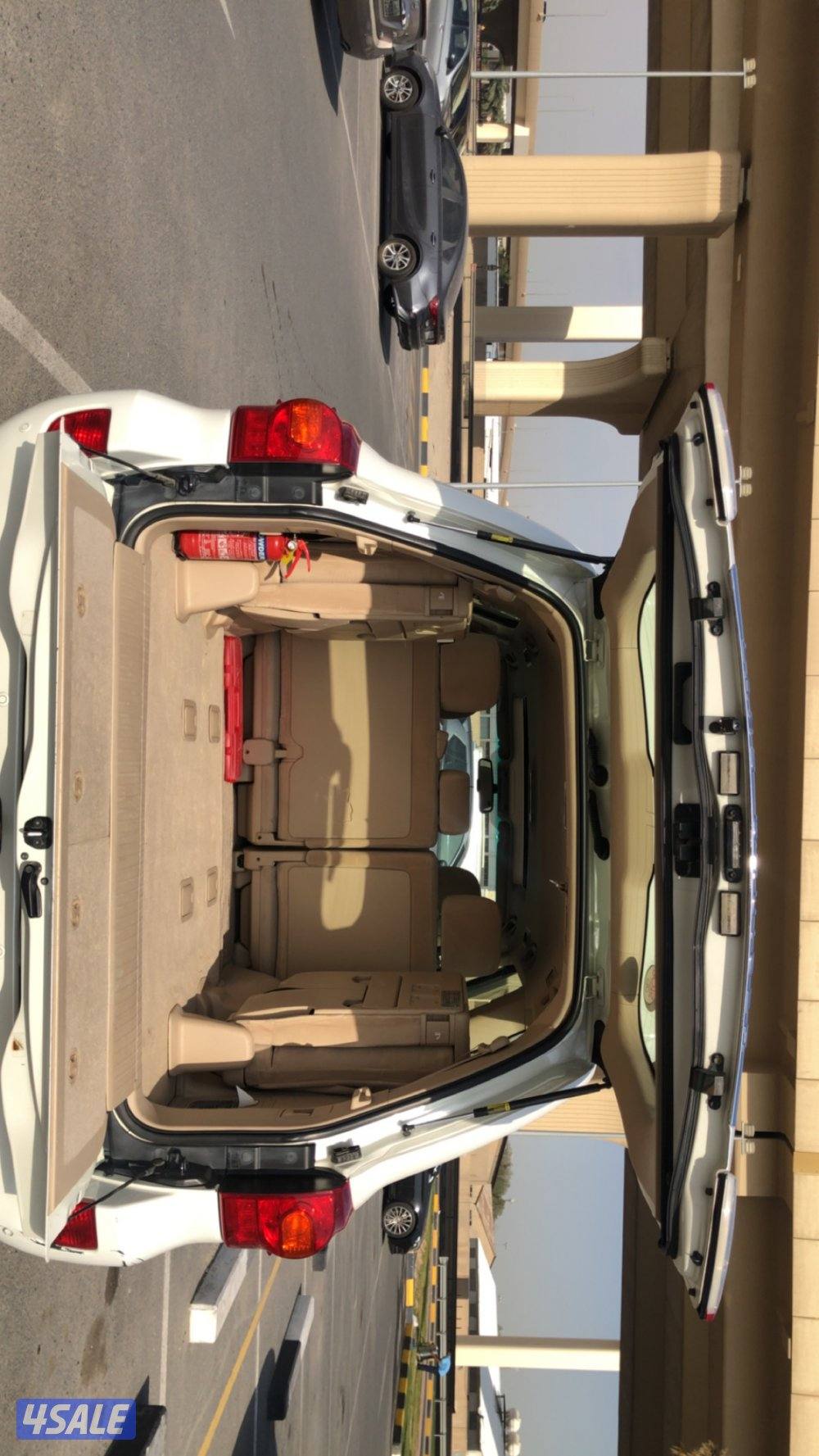 للبيع لاندكروزر جي اكس ار ٢٠١٥ وارد الساير2