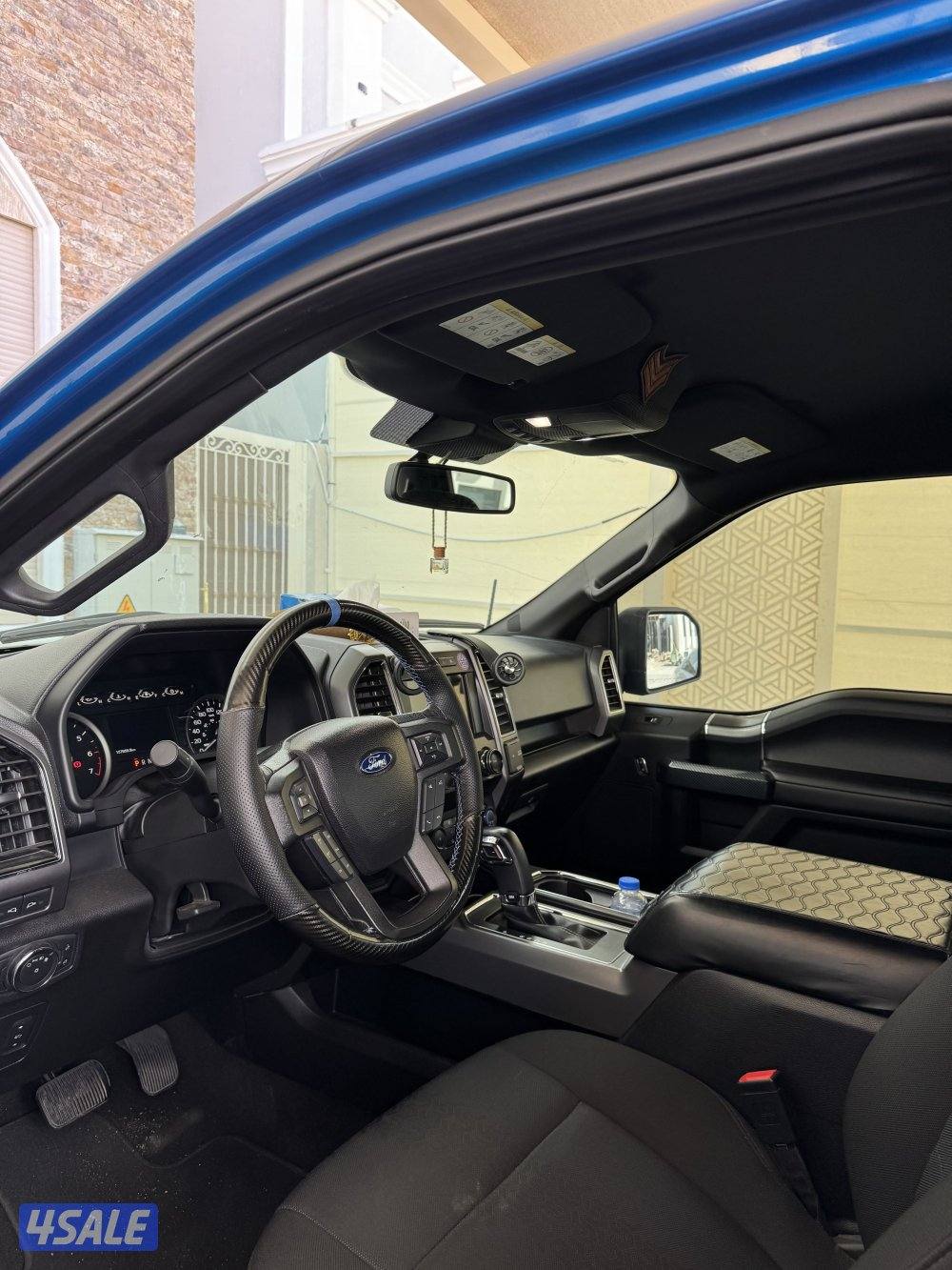 للبيع فورد F150 غمارتين دبل قير2019 وارد الغانم ممشى معقول3