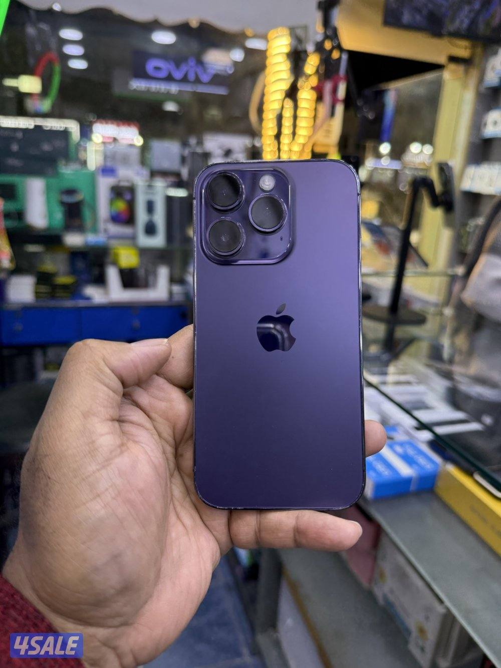 iPhone 14 Pro 128gb battery 82%0