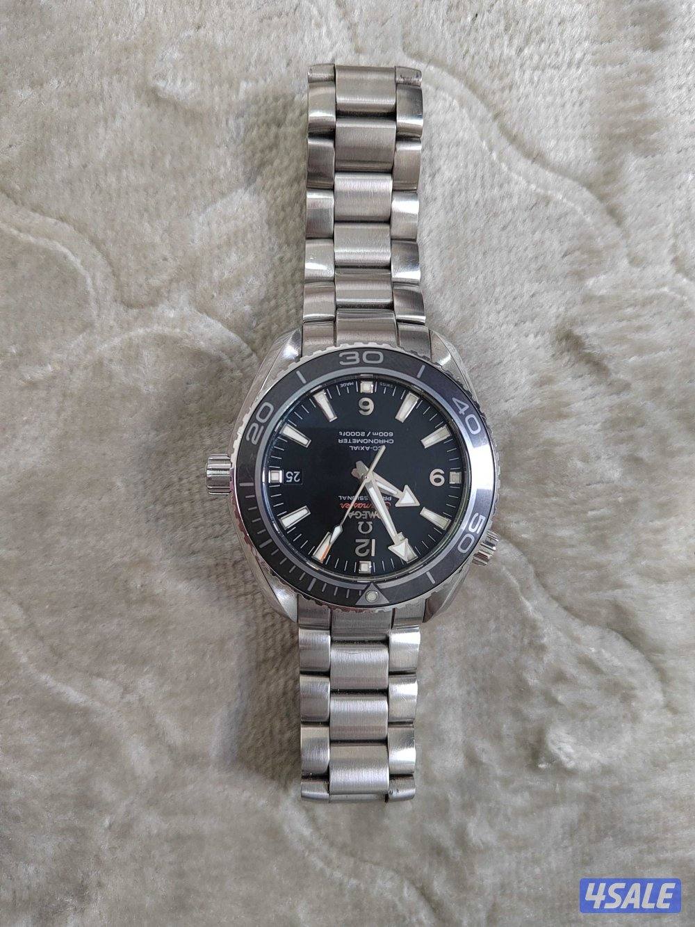 ساعة للبيع1