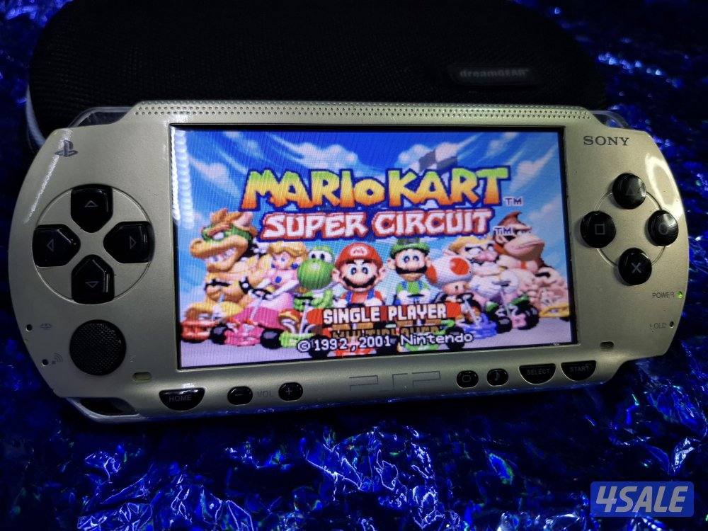 PSP SONY P1000 MODEL GOLD/ BLACK 8GB SD CARD WITH 54 GAMES6