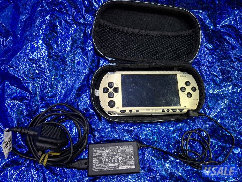 PSP SONY P1000 MODEL GOLD/ BLACK 8GB SD CARD WITH 54 GAMES12