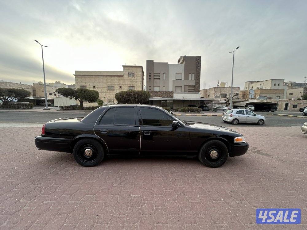 كراون فكتوريا ٢٠٠٩ دوريه اصليه3