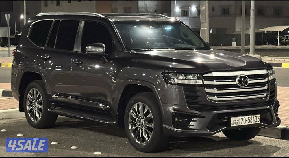 للبيع لاند كروزر موديل 2023 شرط الفحص1