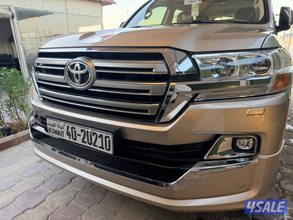 لاند كروزر بحاله نادره6