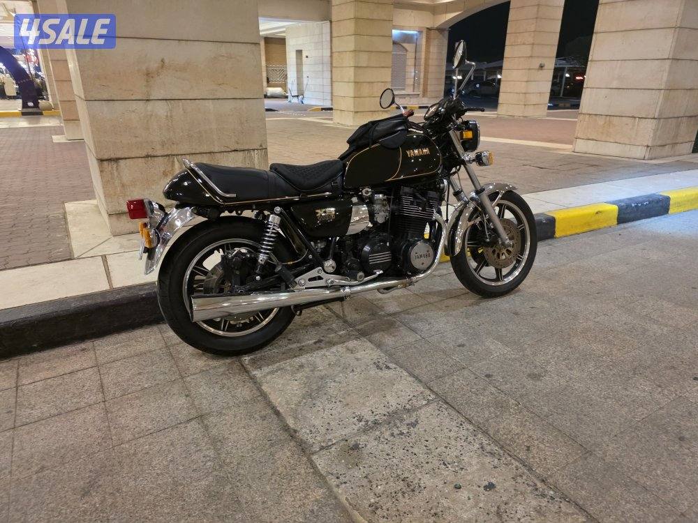 للبيع من النوادر coffee racer 1982 Yamaha xs 11002