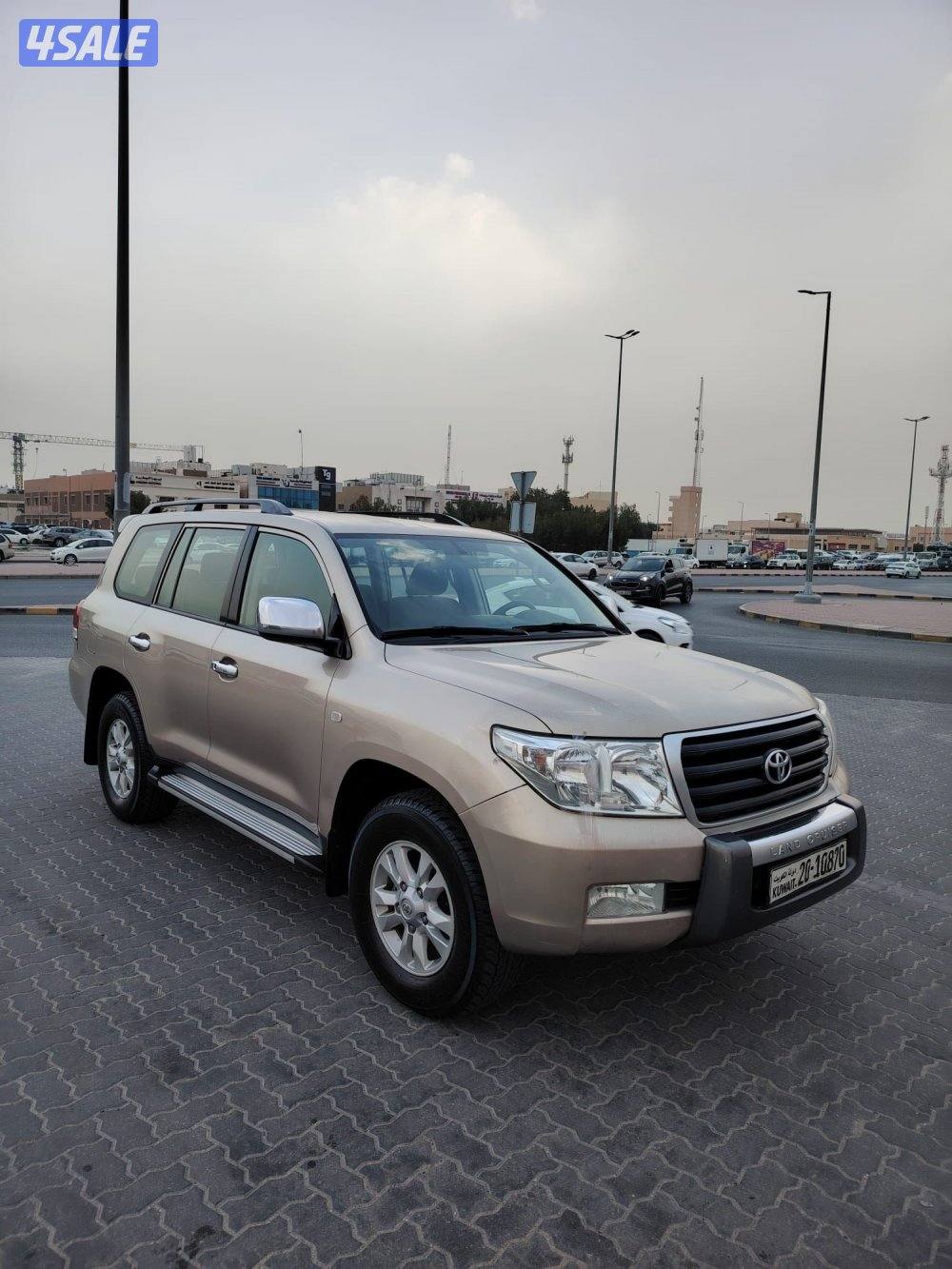 لاند كروز GX الخليج استاندر 2011 بحاله الوكاله عداد 118 الف1