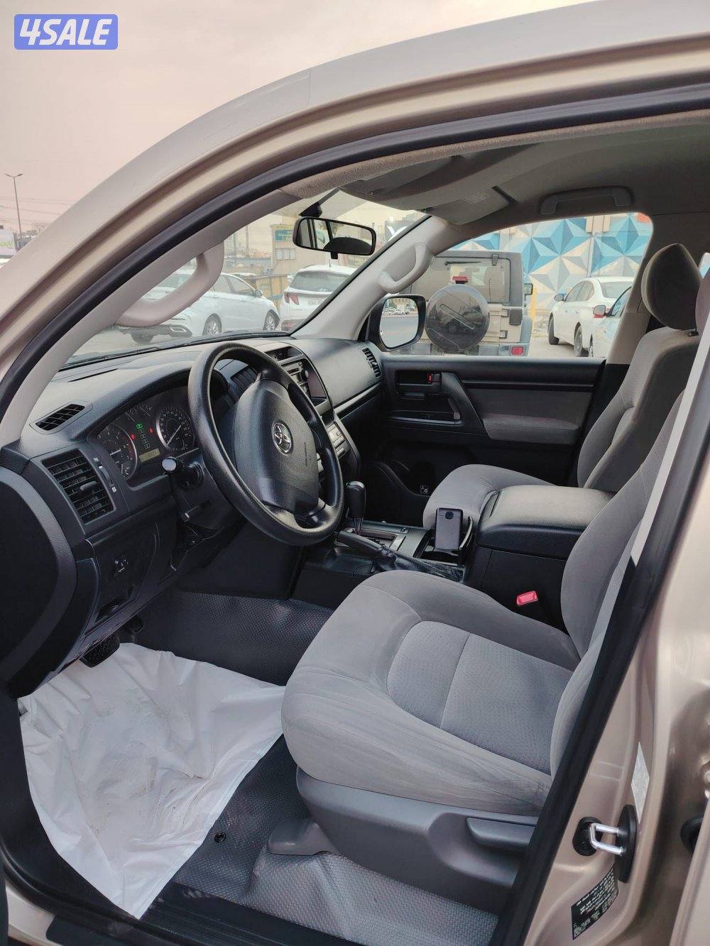 لاند كروز GX الخليج استاندر 2011 بحاله الوكاله عداد 118 الف2