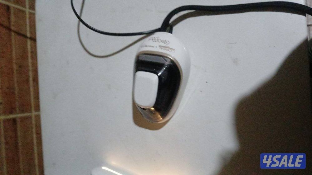 مكواة من لوريال بالبخار  شبه جديدة غير مستعملة بالمرة للبيع1