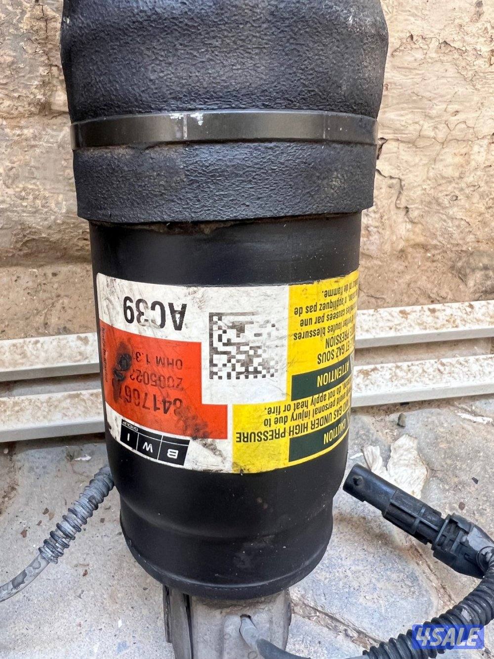 للبيع معاونيات كهرباء معا السبرنقات وكاله2