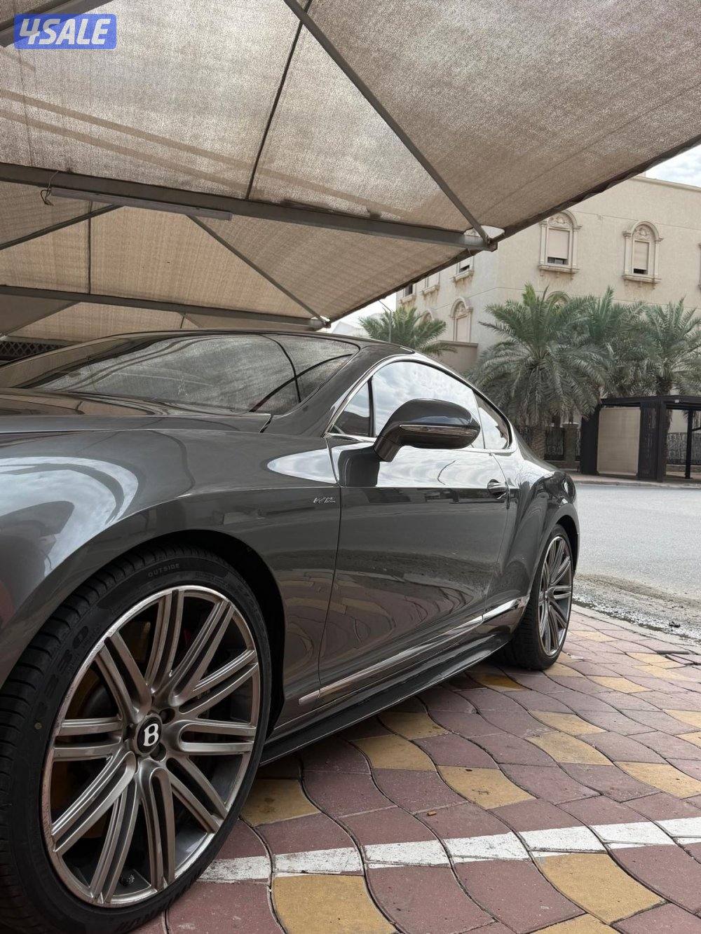 للبيع بنتلي كونتننتال 2013 ماشي 74 الف قمه بالنظافه4