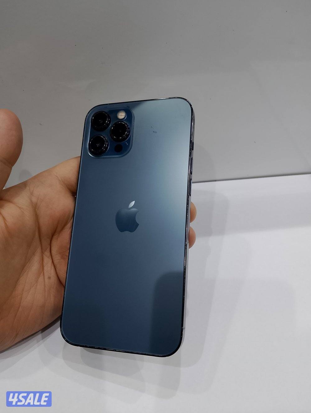 ايفون 12 برو ماكس 256 جيجا  زيرو ضريبه مصر0