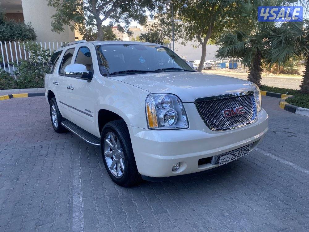 يوكن دينالي صبغ الوكاااله ماشي 190 الف بحاله ممتازه موديل 2013 مفتاحين3