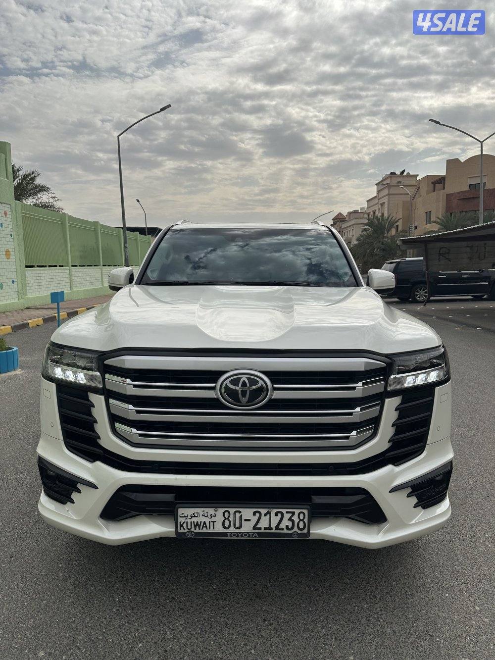 لاندكروزر GXR aeroS twin turbo موديل 20230