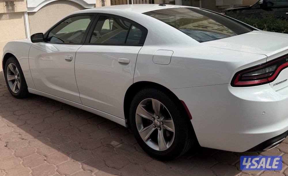 للبيع دودج تشاجر موديل 2020 وارد الوكاله وصبغ الوكاله العداد 44 ألف1