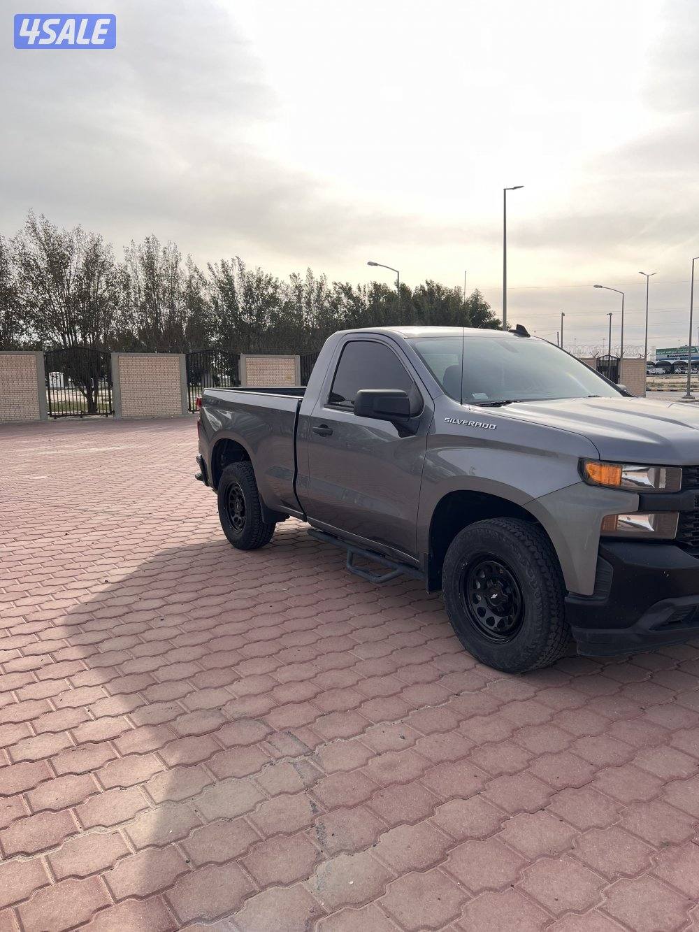 للبيع سلفرادو 20211