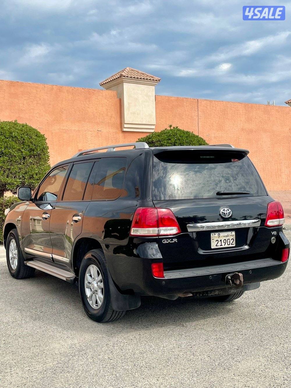 للبيع لاندكروز قمه ب النظافه3