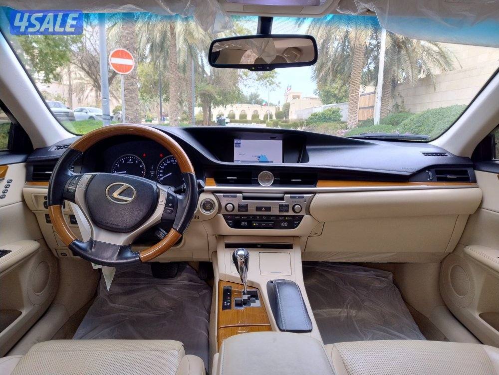 Lexus ES250 نظافة ما تتعوض11