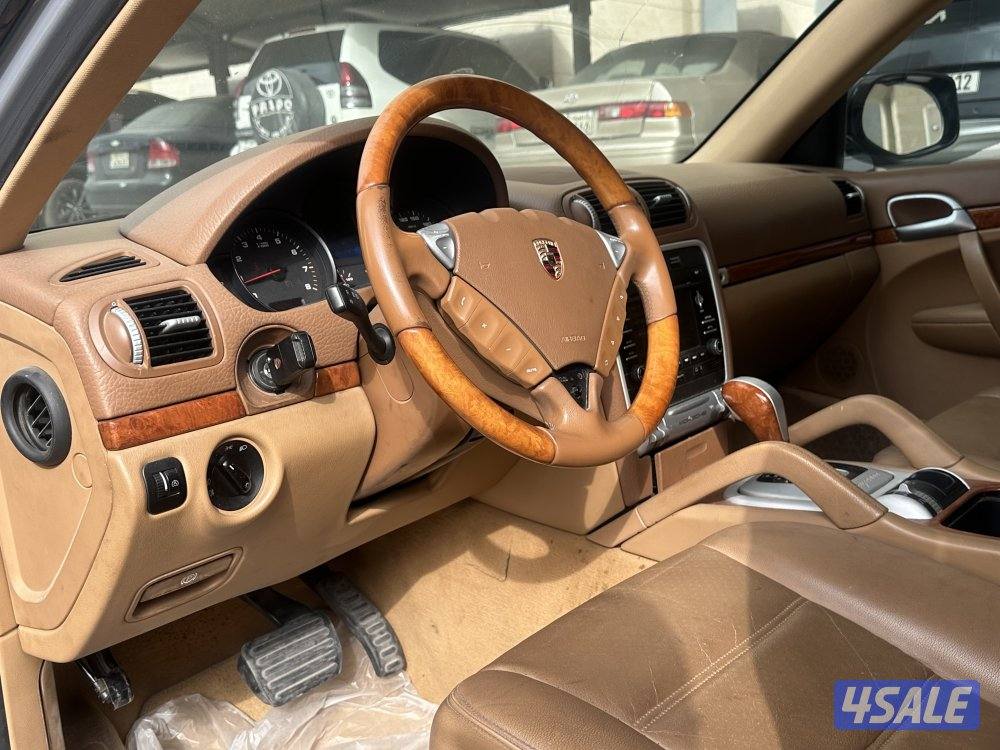 بورش كاين 2009  / V64