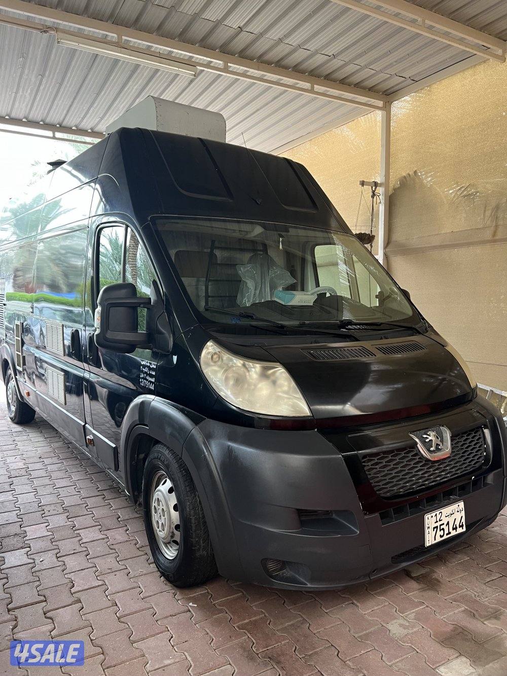 للبيع بوكس بيجو مجهزة بالكامل للمأكولات الخفيفة تصلح لمطعم بيرجر5