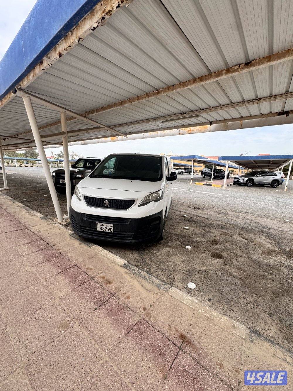 فان  مقفل بيجو إكسبيرت موديل ٢٠٢٠ ديزل شرط الفحص  تصلح لجميع الانشطه3