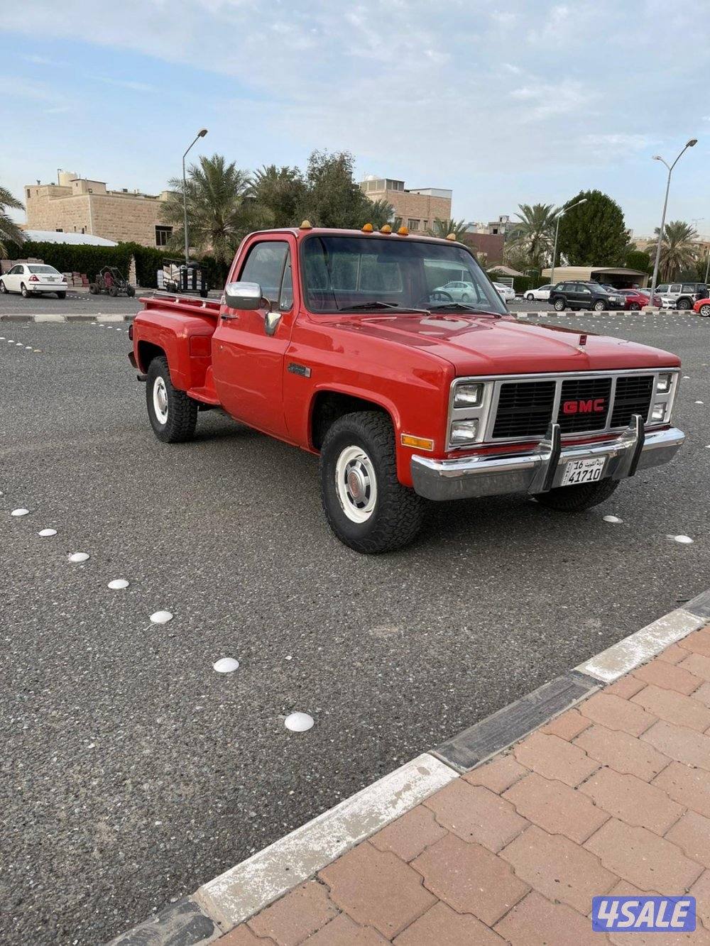 للبيع وانيت جمس موديل 1983 مكينه 454 قير عادي مجدد بالكامل5