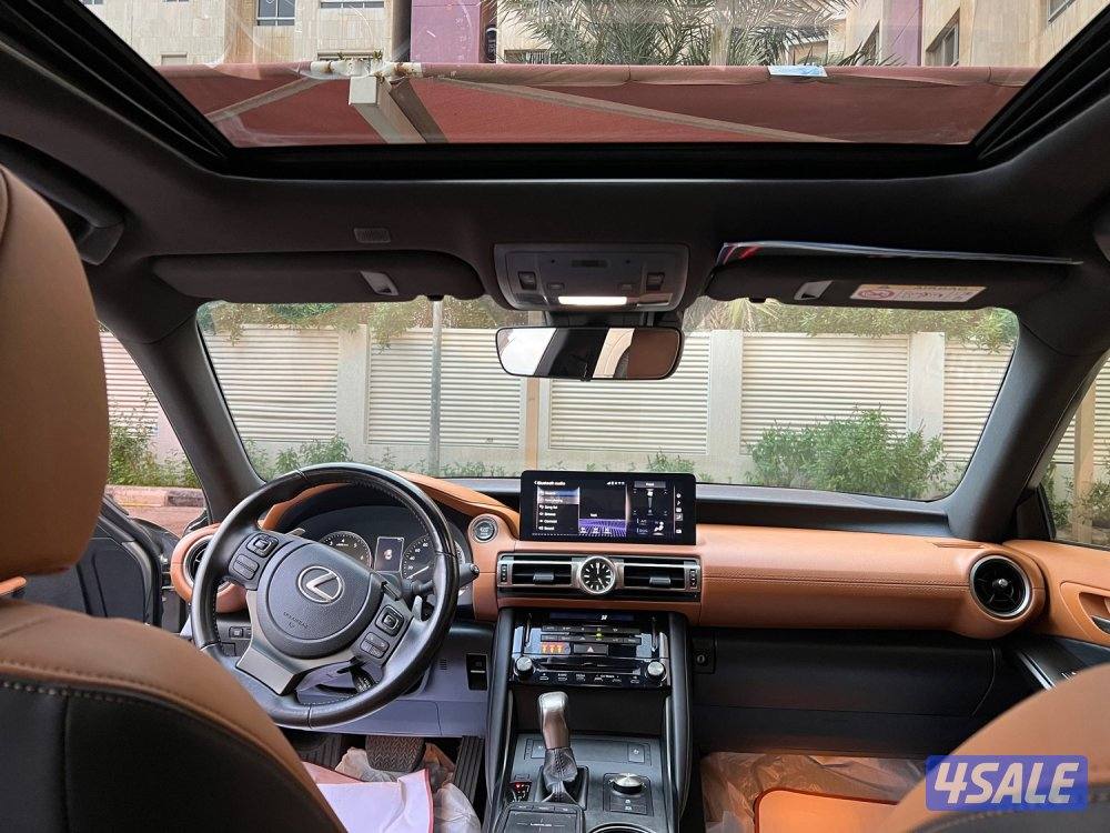 2022 ليكزس IS300 F sport اعلي فئه  سيرفيس وكاله تحت الضمان7