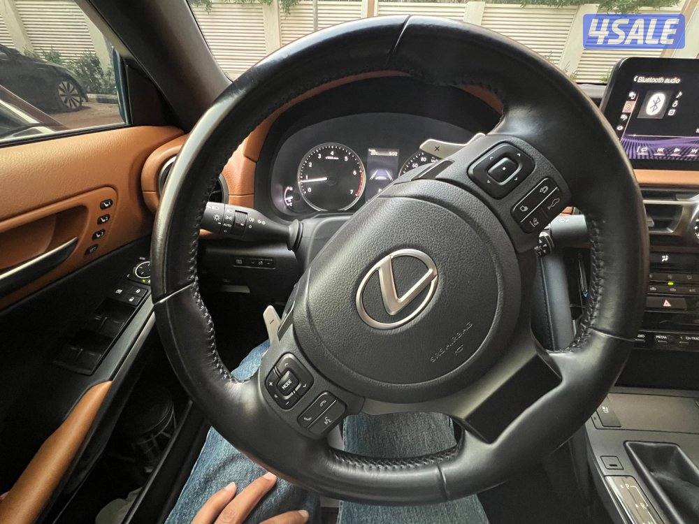 2022 ليكزس IS300 F sport اعلي فئه  سيرفيس وكاله تحت الضمان11