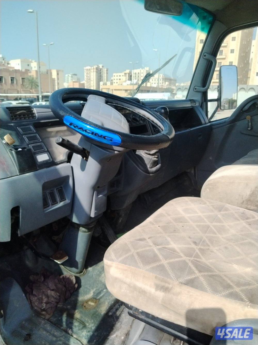 سيارة مستبيشي ٢٠٠٨ حوض ٥متر8