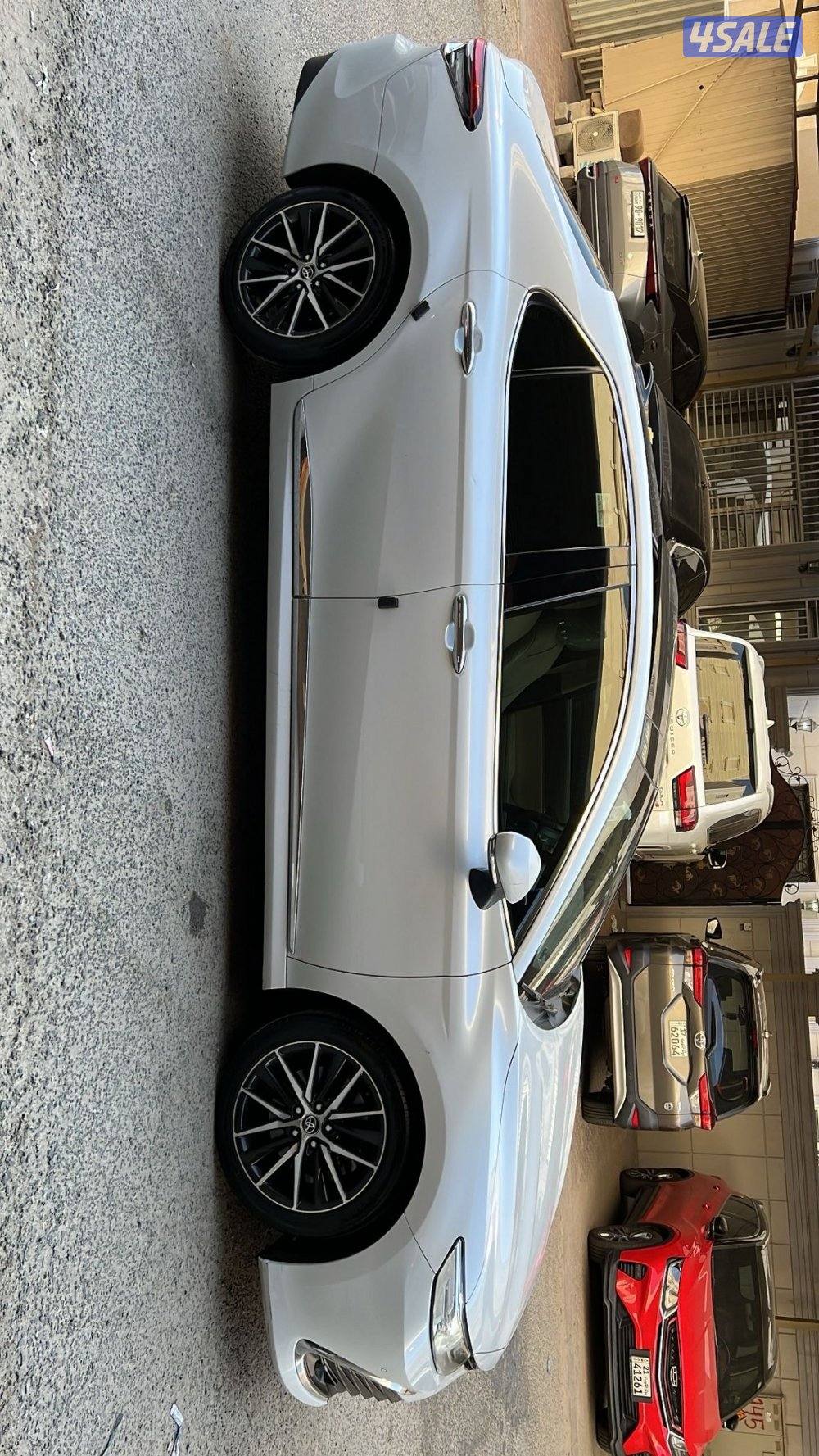 للبيع كامري 2023 صبغ الوكالة3