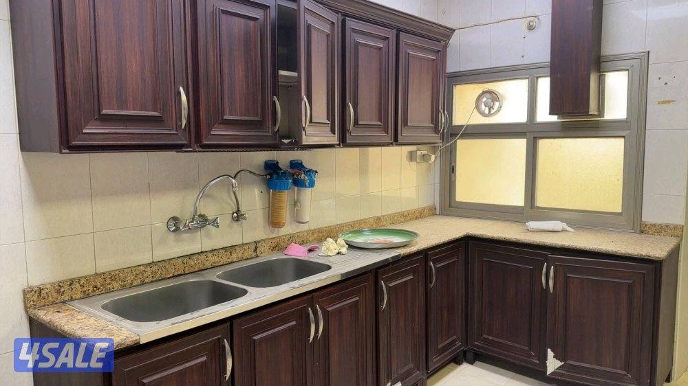 نشتري جميع الأثاث المستعمل والجديد والسكراب مكيفات حديد ألمنيوم مطابخ0