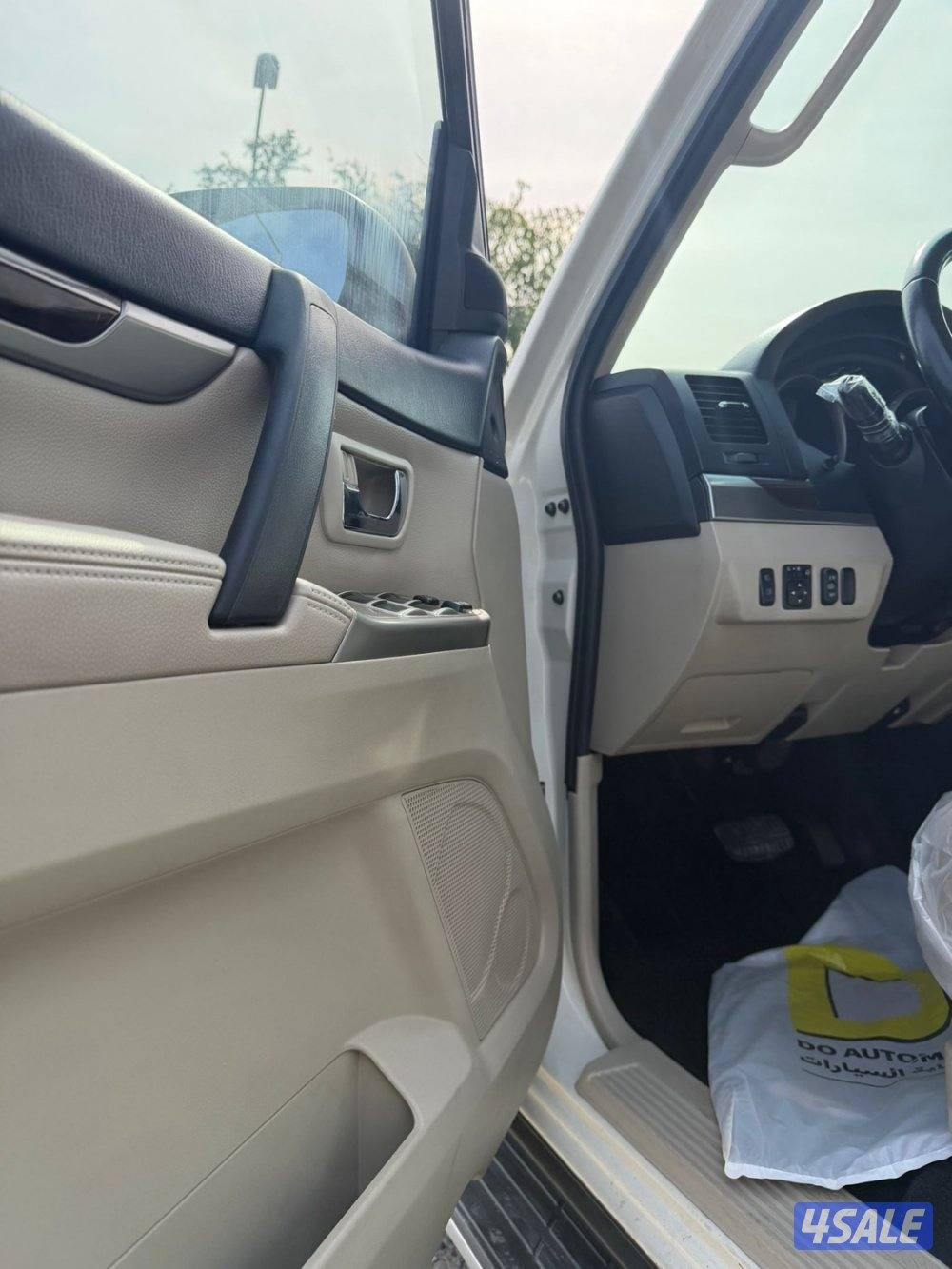 للبيع باجيرو الملا موديل 2022 صدفي ماشي 56 مكينه 3/500 صبغ وكاله1