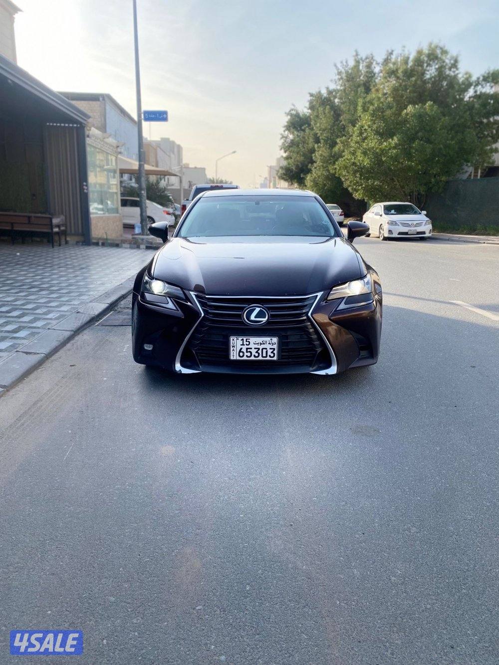 للبيع فقط لكزس GS200T3