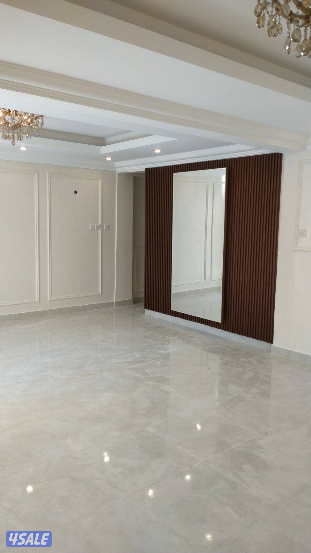 ديكورات ورق جدران بديل خشب بديل شيبورد تركيب باركيه صبغ اصباغ براويز👌14