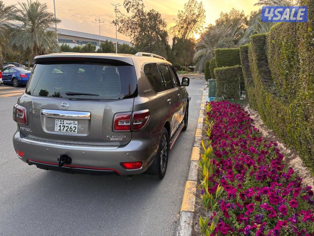 بلاتينيوم موديل 2014 ماشي 199 الف وارد البابطين سرفيس البابطين12