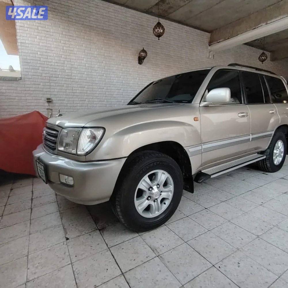 للبيع لاند كروزر 20040