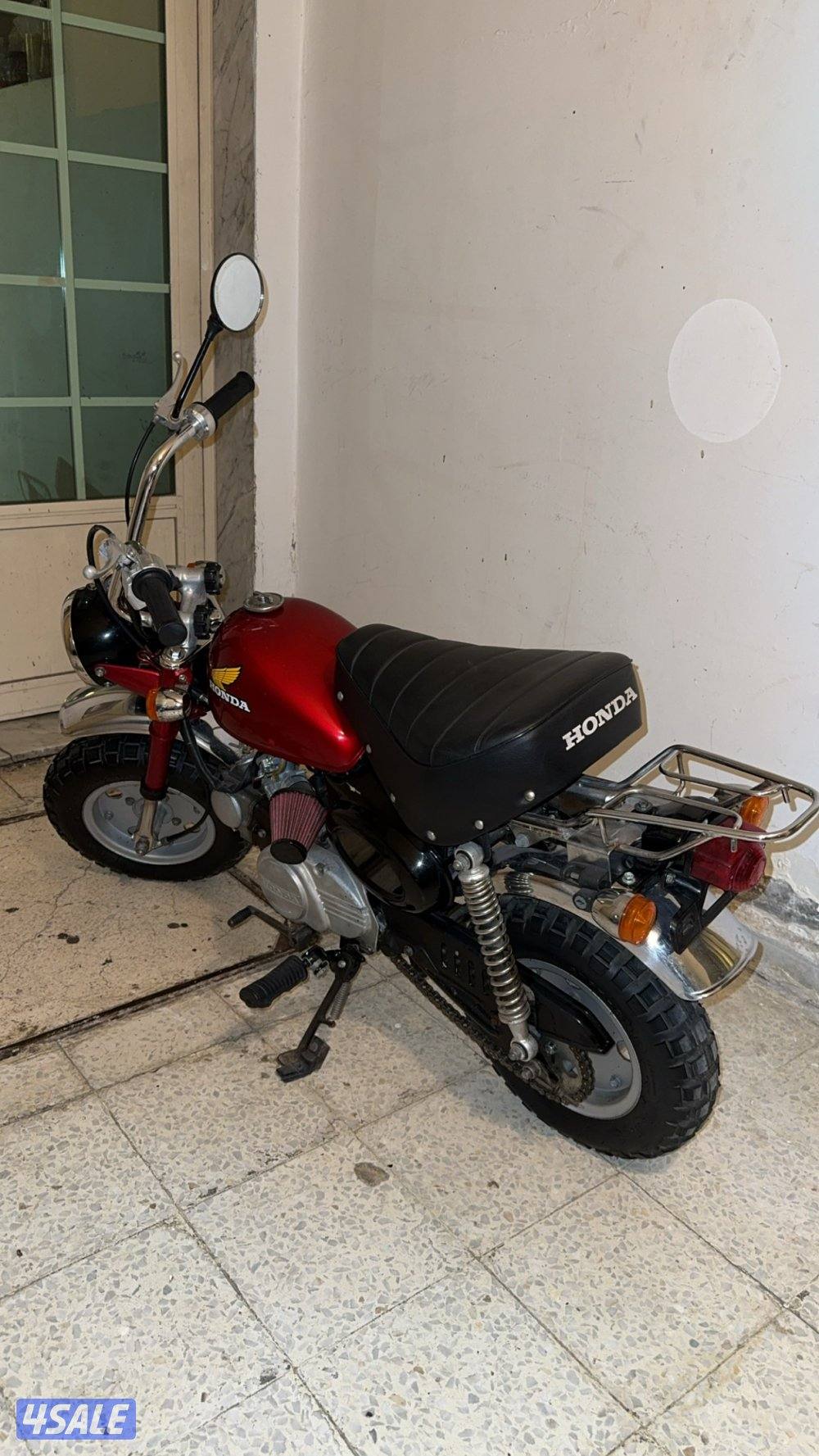 للبيع هوندا Z50J موديل ٧٨ بحالته الاصليه غير مجدد شغال ( على السوم )3