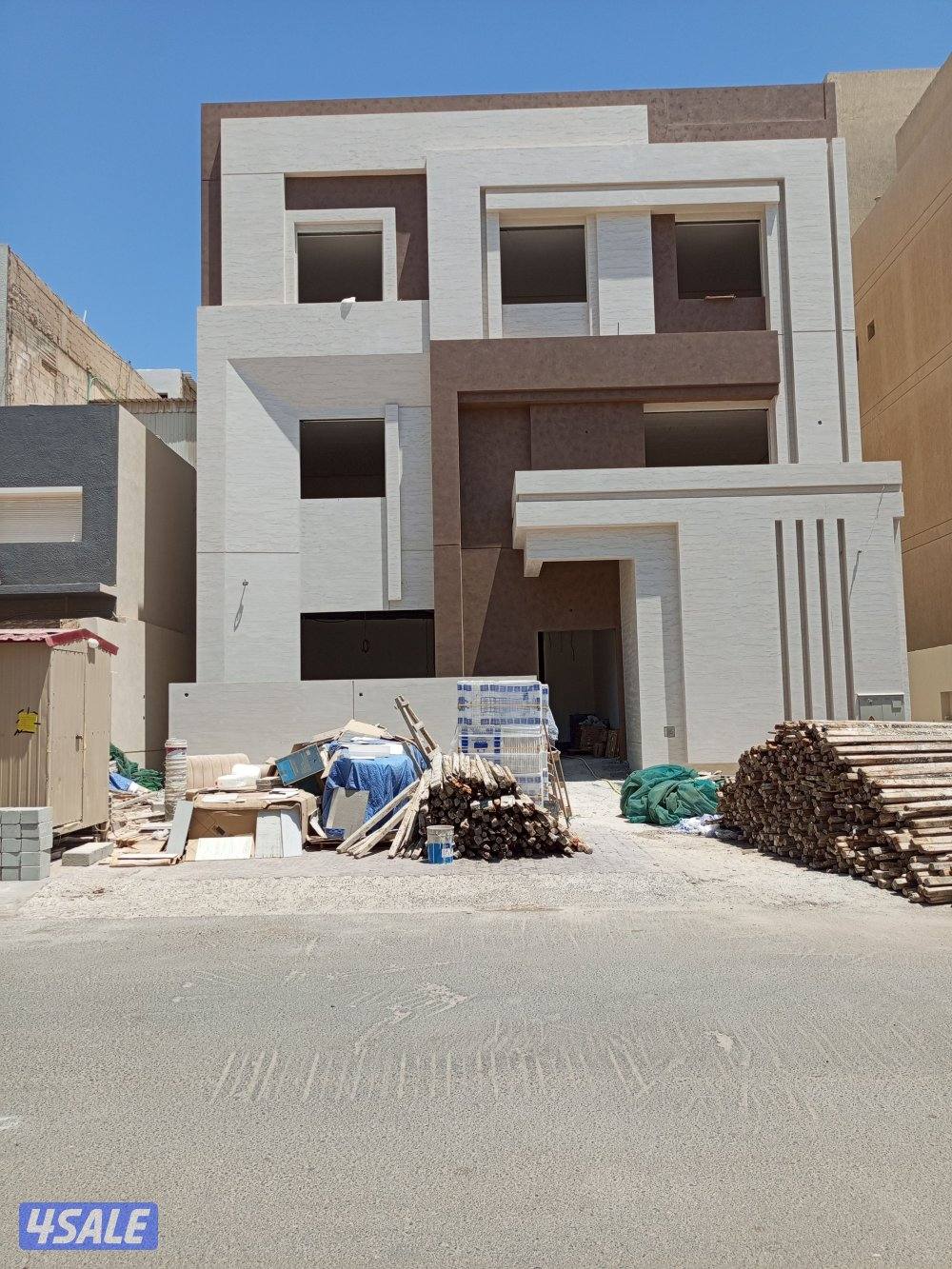 my work in Kuwait painter7