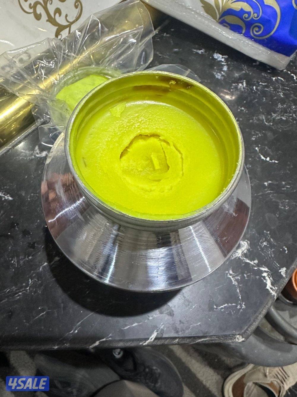 للبيع سمن جديد وشرط ريحه وطعم تواصل علي الواتس اب/1