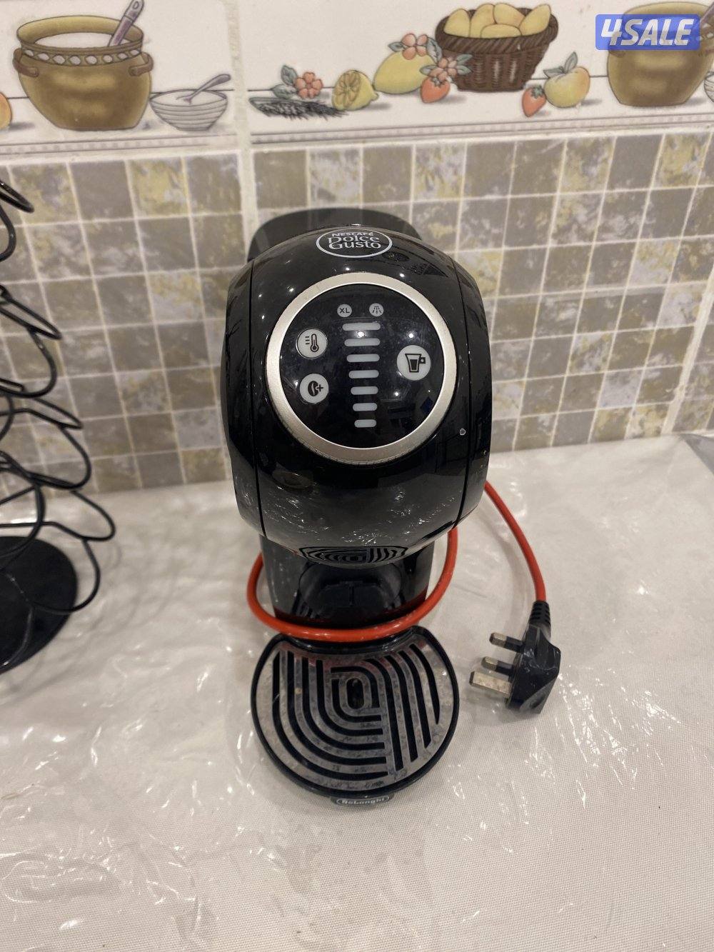 جهاز اسبرسو مع حامل الكبسولات بحالة ممتازه و نظيف التواصل واتس فقط1