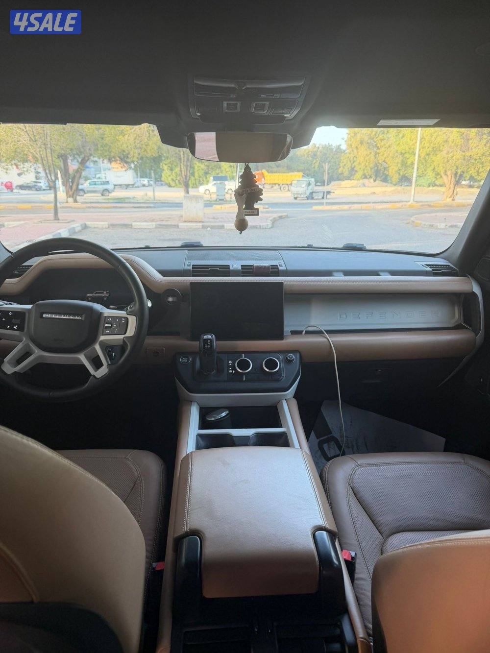 ديفندر ١١٠0