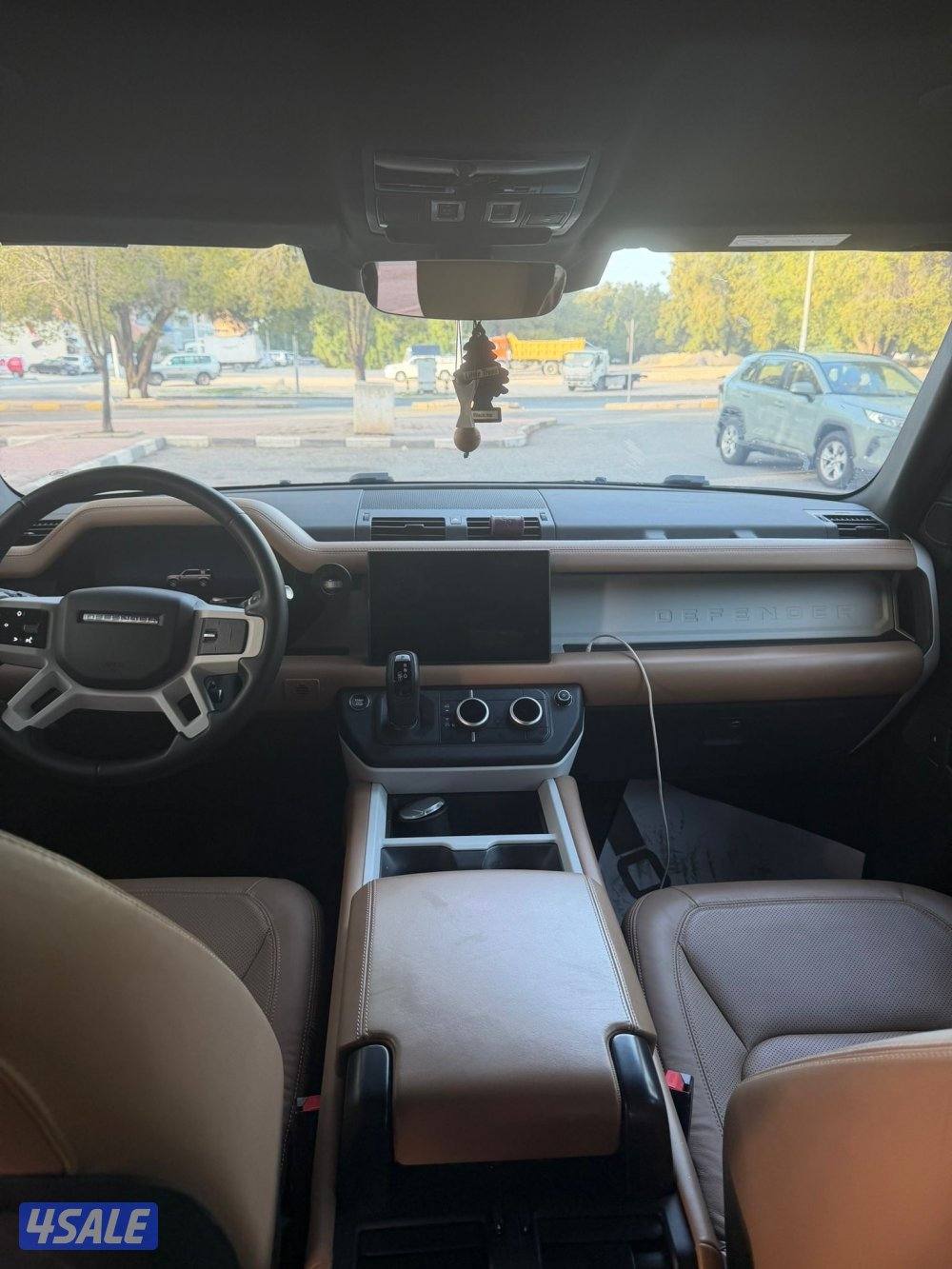 ديفندر ١١٠3