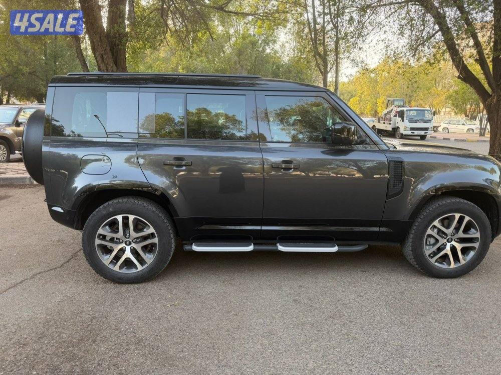 ديفندر ١١٠5