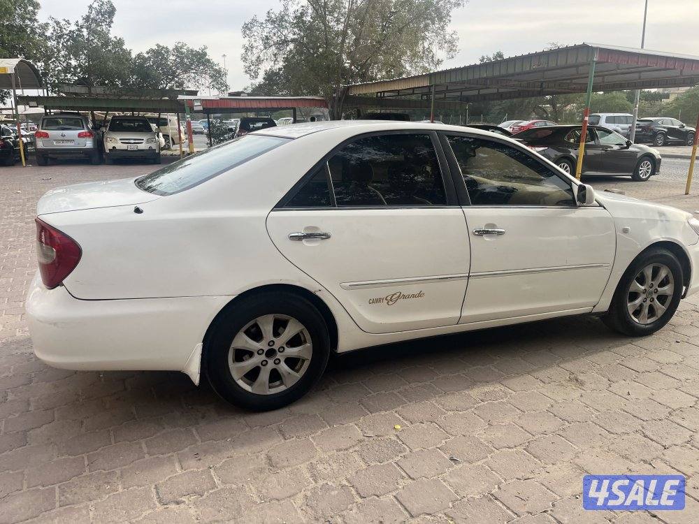 كامري 2006 بحالة ممتازة7