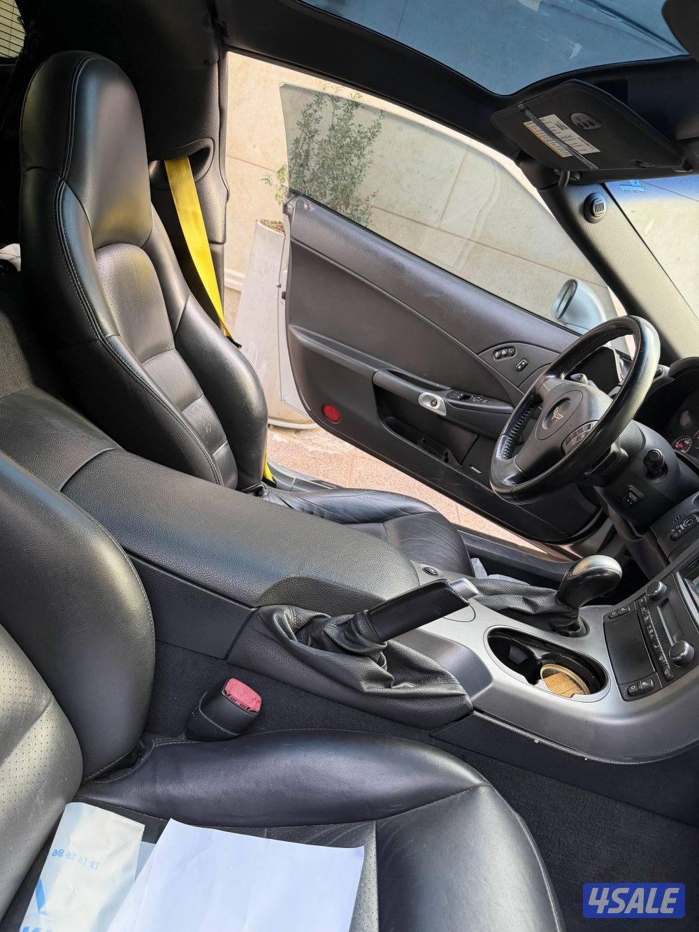 للبيع كورفت c6 20070