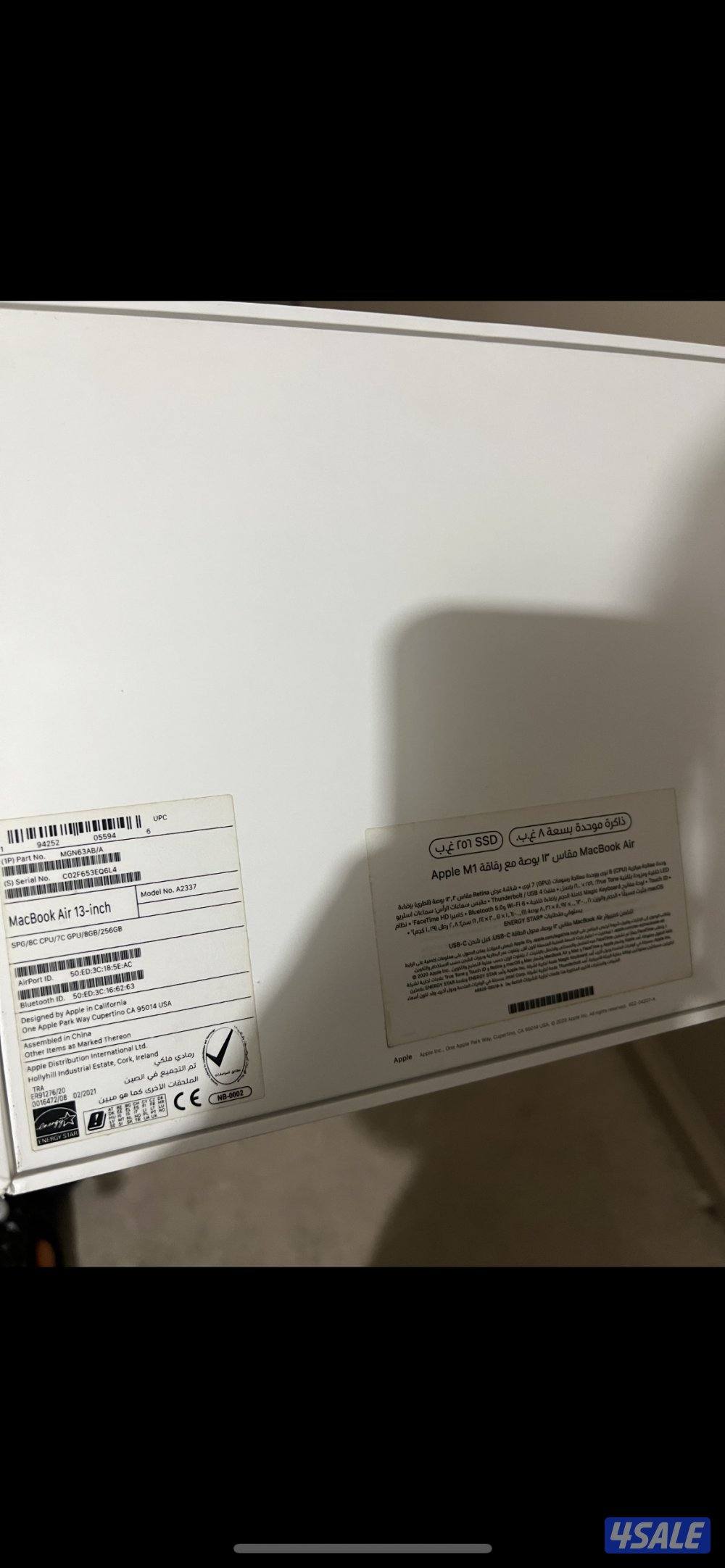 للبيع ماك بوك اير 13 انش سعة 2560