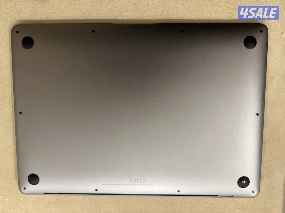 للبيع ماك بوك اير 13 انش سعة 2565