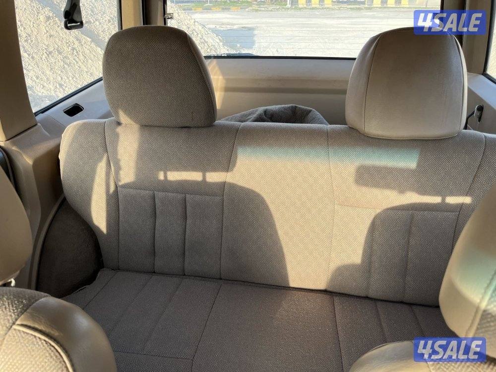 للبيع جيب شيروكي موديل ٢٠٠٠ فل اوبشن8