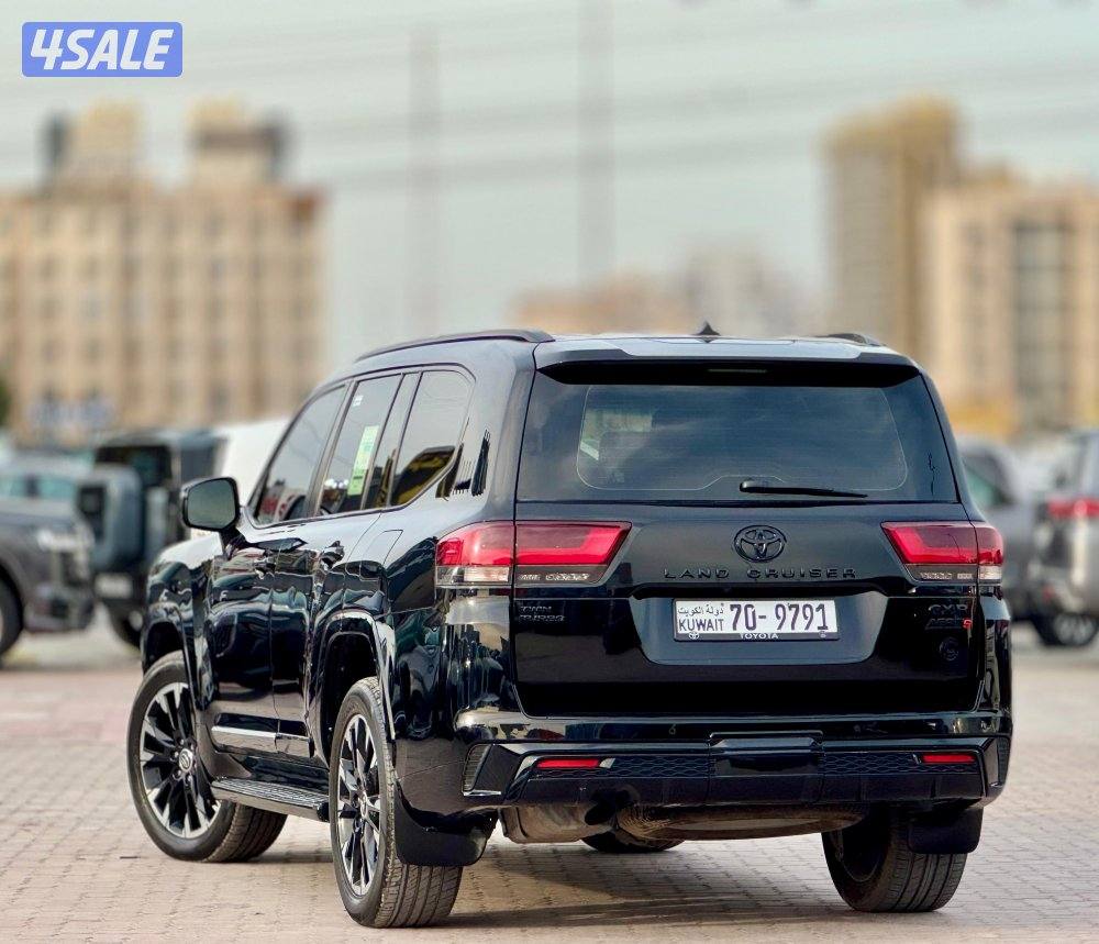 لاندكروزر ايرو اس 2022 صبغ الوكاله تون تيربو4