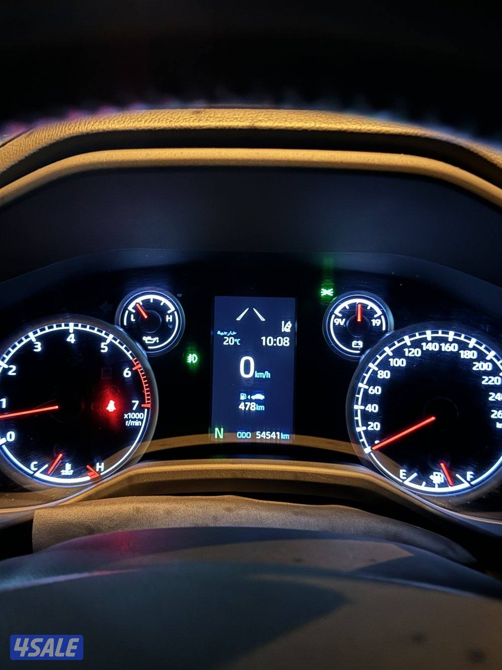 للبيع لاند كروزر موديل 2024 ماشي 54 الف8